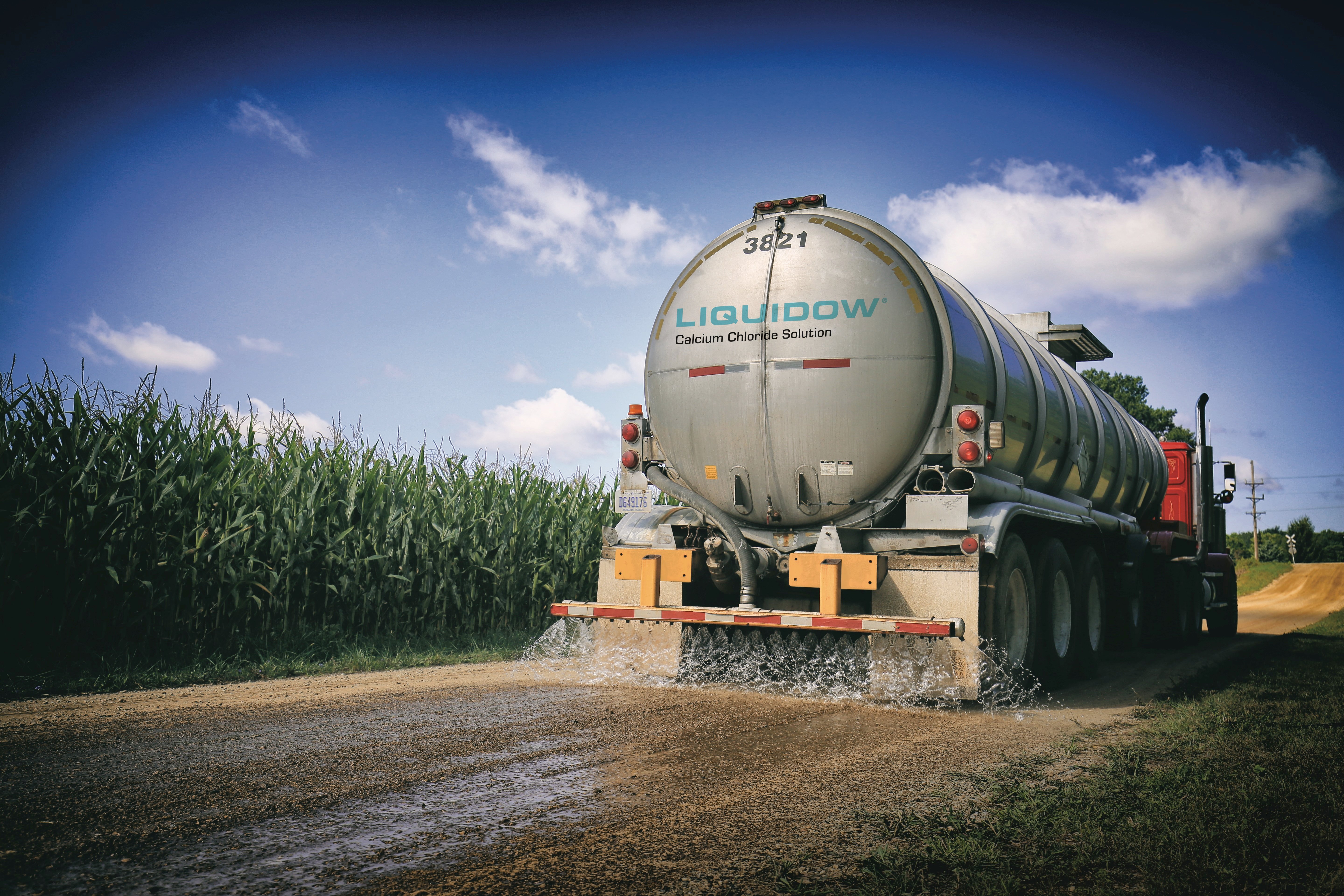 LIQUIDOW® Technical Grade Calcium Chloride Solution - OxyChem